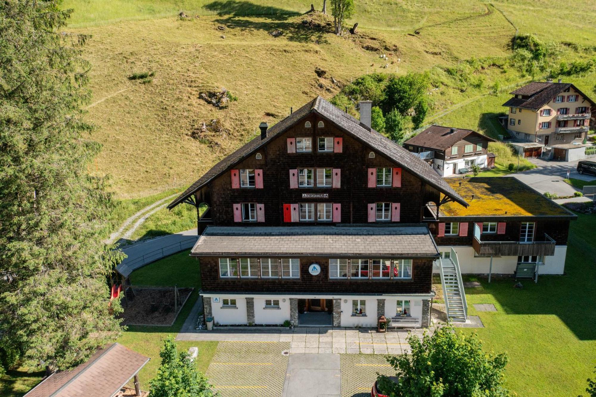 Engelberg Youth Hostel 外观 照片